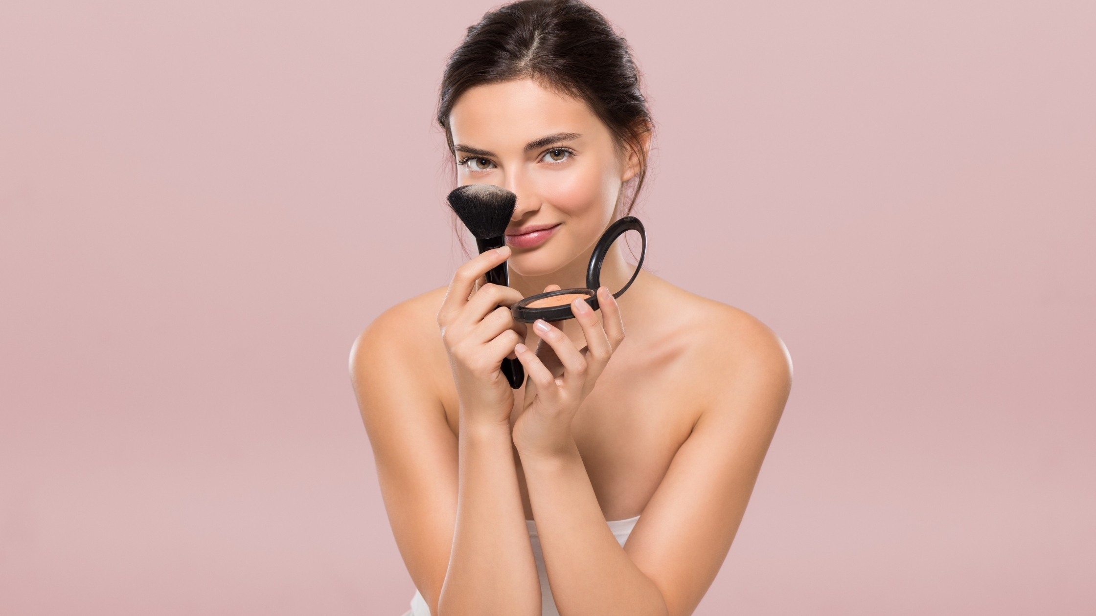 Natural makeup look