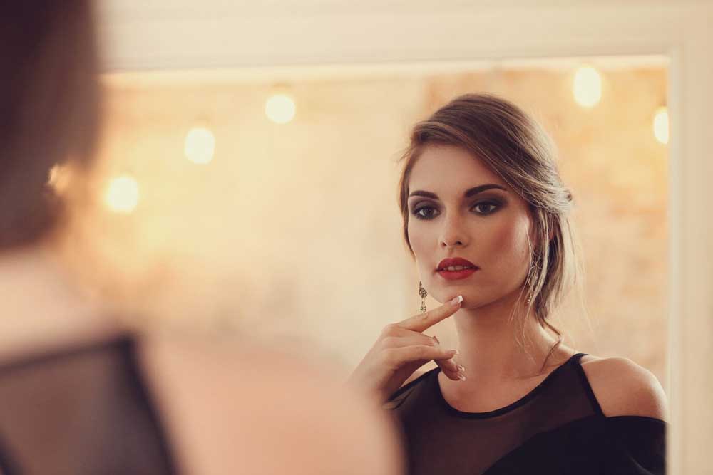 Self Makeup Course Online
