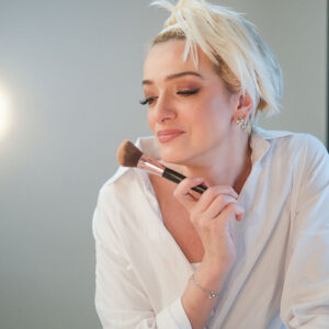 Self Makup Course