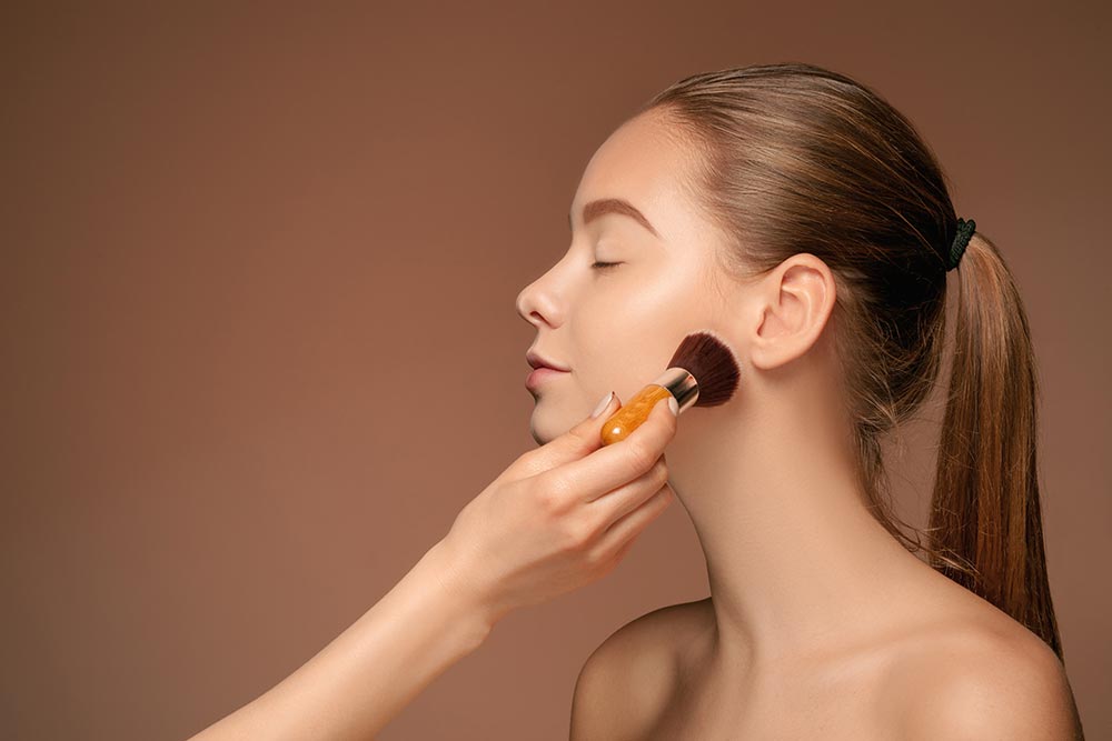 Contouring Makeup Course - Master the Art of Contouring